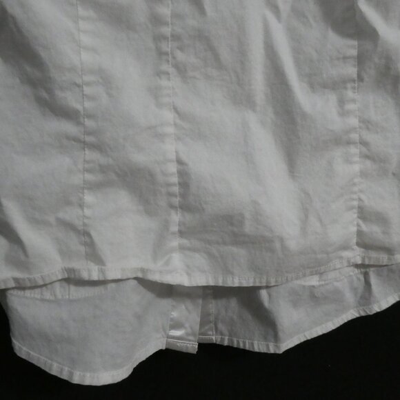 Unbranded | P2P 17.5 inches measured | Elegant White Short Sleeve Blouse - Picture 14 of 15